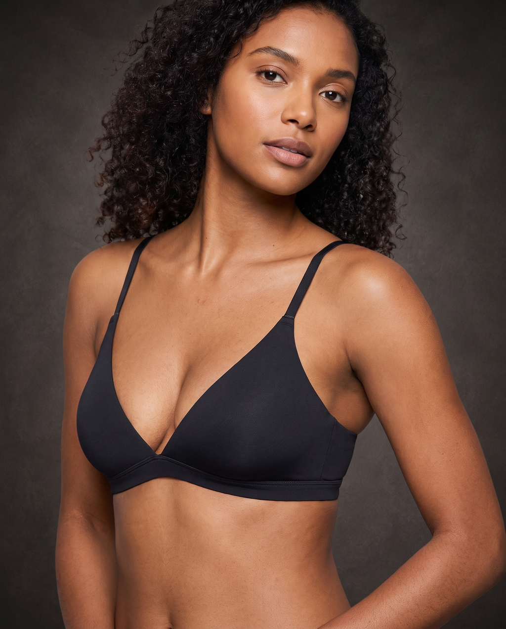 Waluoo Seamless Unlined Triangle Plunge Wireless Bralette