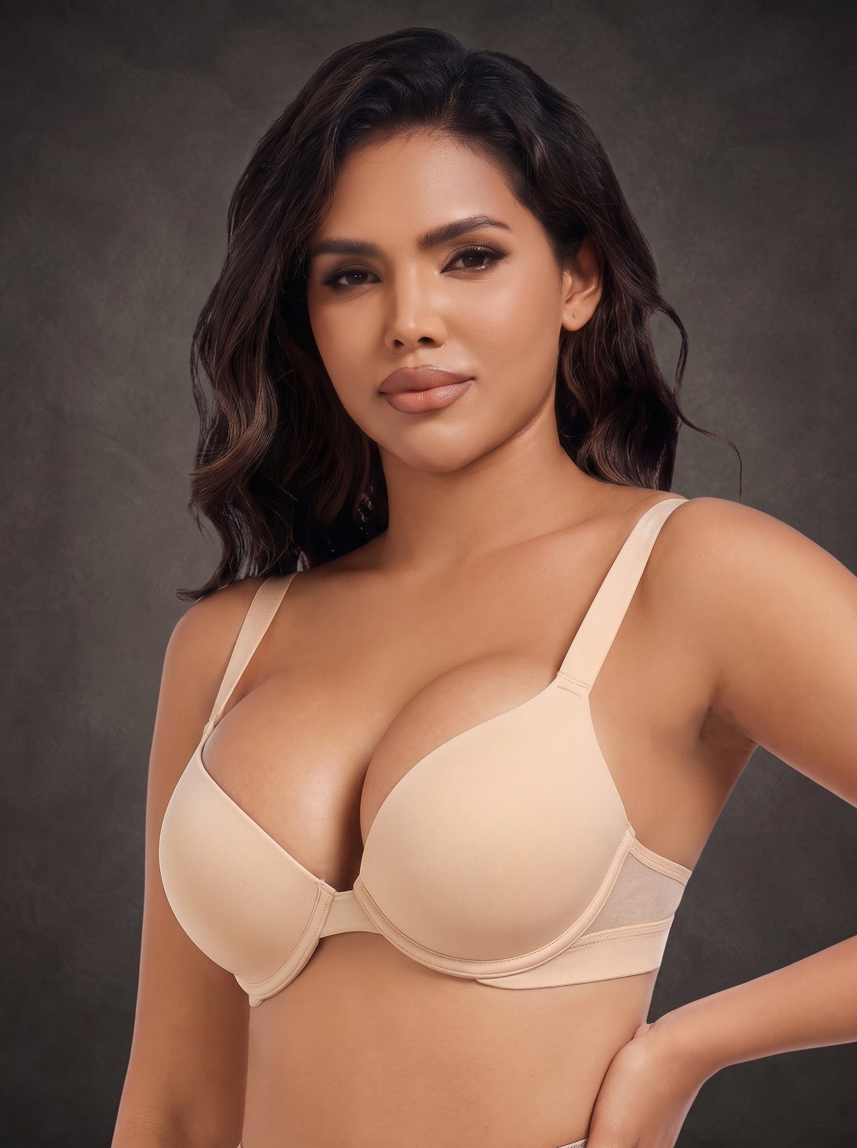 Waluoo Seamless Deep V Push-Up Bra with Graduated Padding