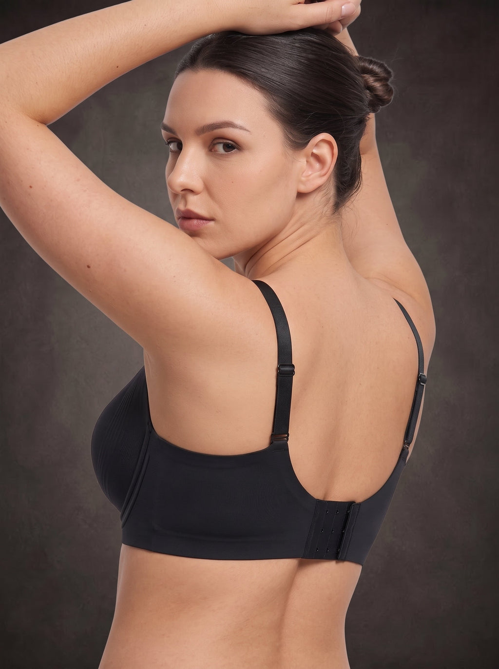 Waluoo Deep V Wireless Bra with Adjustable Back Closure