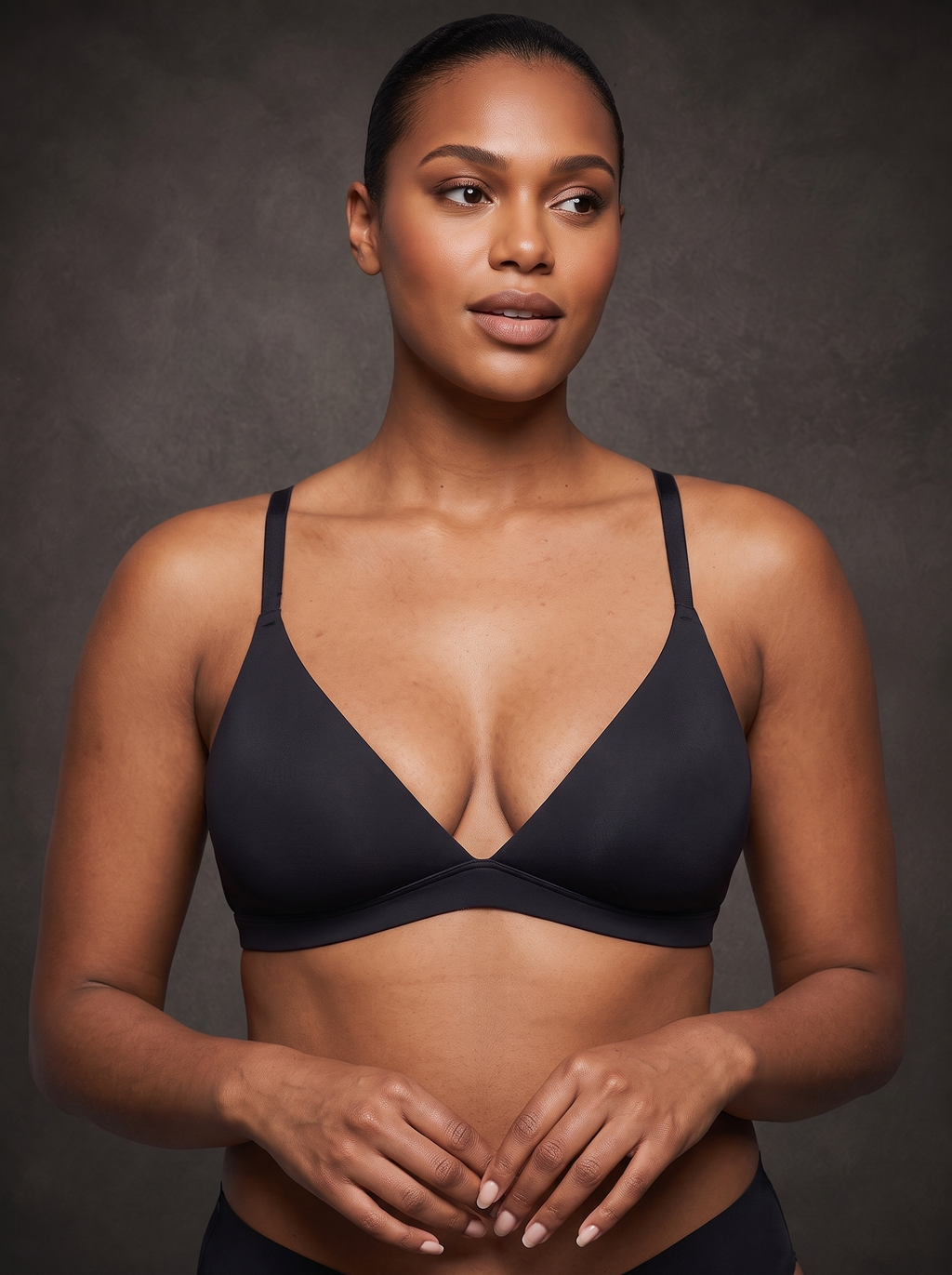 Waluoo Seamless Unlined Triangle Plunge Wireless Bralette