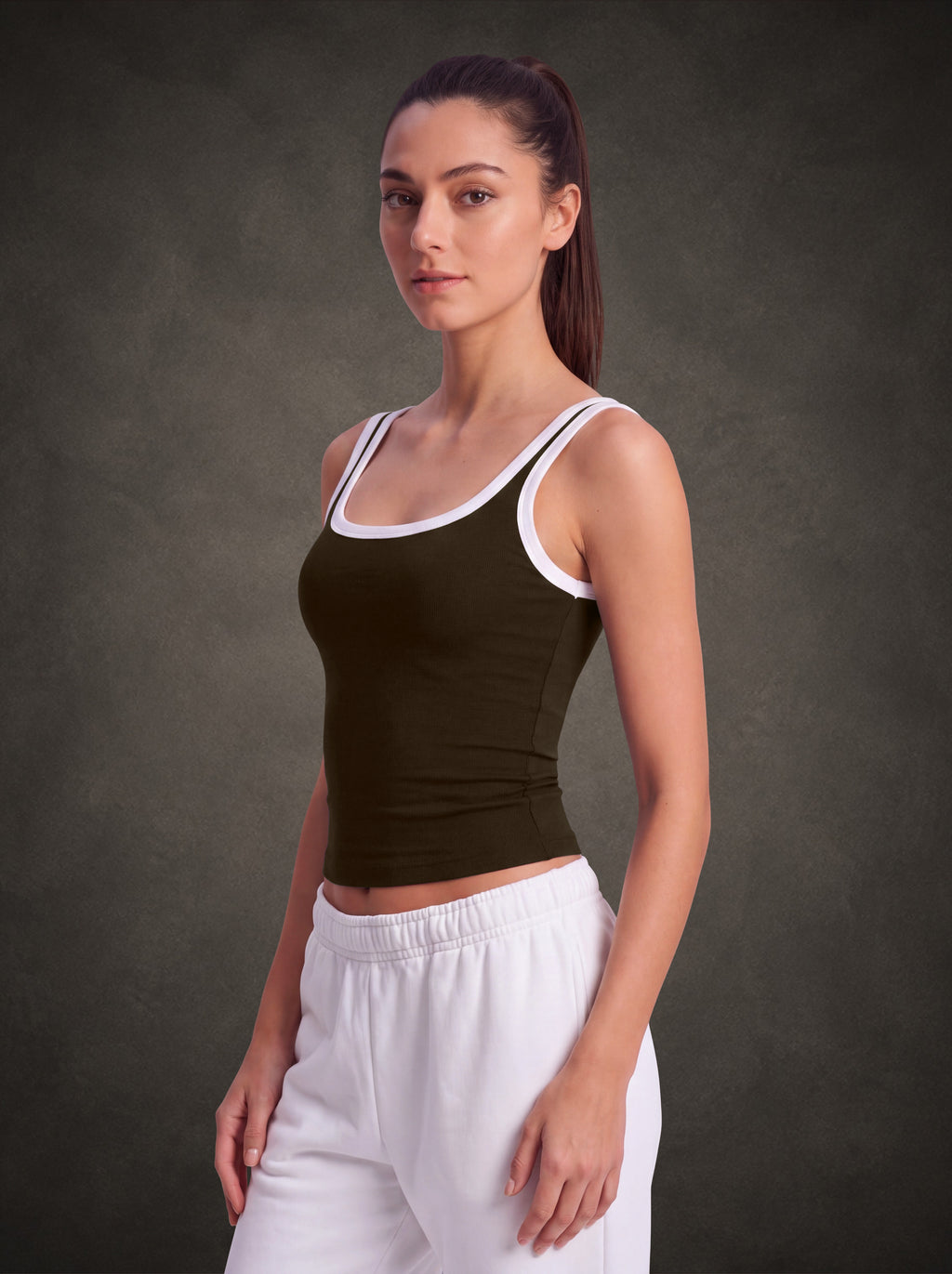 CONTRAST WORKOUT CROP TANK TOP | Waluoo