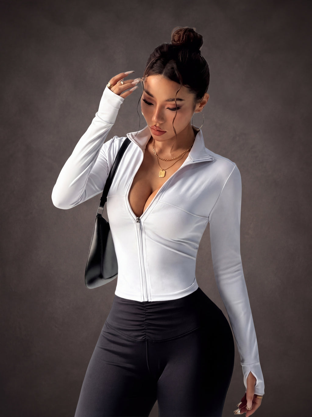 SLIM FIT ZIP UP WORKOUT JACKET WITH MOCK NECK | Waluoo