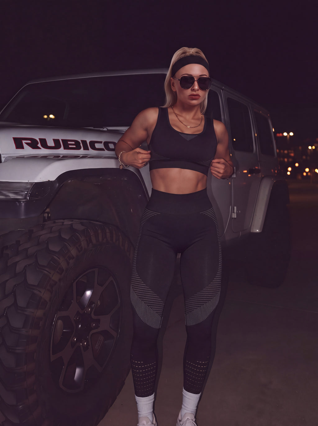 SEAMLESS MESH HOLE TUMMY CONTROL YOGA LEGGINGS | Waluoo