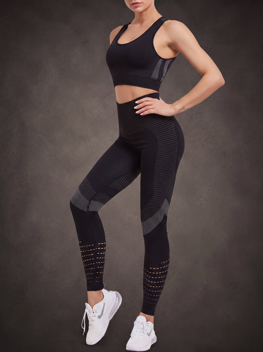 SEAMLESS MESH HOLE TUMMY CONTROL YOGA LEGGINGS | Waluoo
