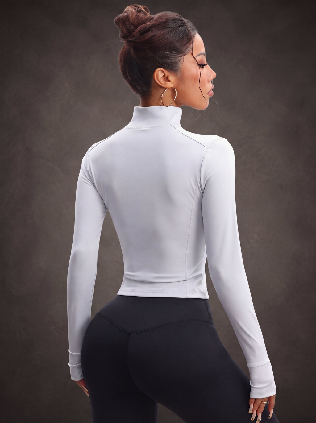 SLIM FIT ZIP UP WORKOUT JACKET WITH MOCK NECK | Waluoo